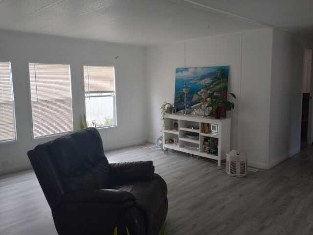 Lake Worth, FL 33463 (4)