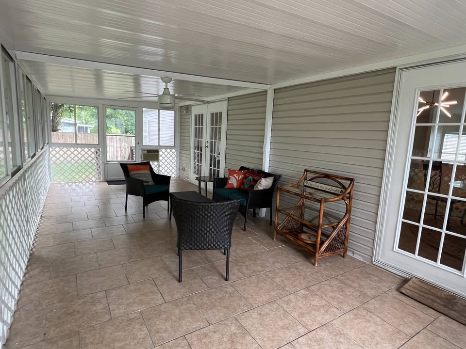 PBZ - 166 - Lake Worth, FL - Mobile Home Way (11)