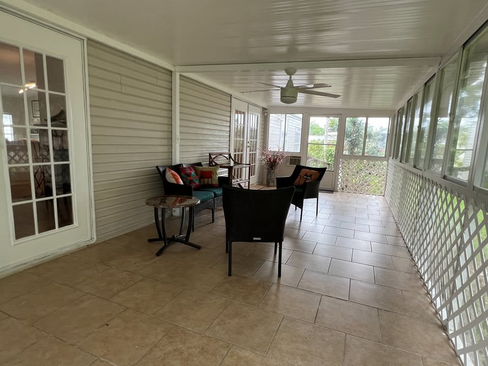 PBZ - 166 - Lake Worth, FL - Mobile Home Way (12)