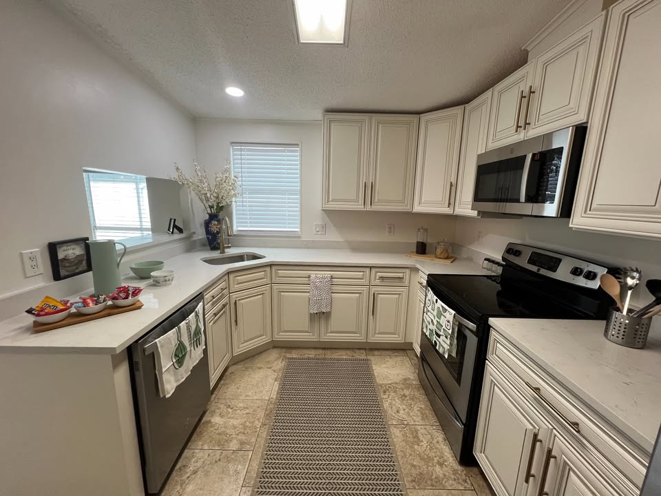 PBZ - 166 - Lake Worth, FL - Mobile Home Way (2)